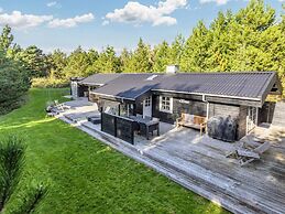 6 Person Holiday Home in Jerup