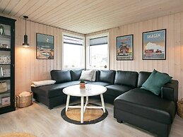 Sprawling Holiday Home in Løkken near Sea