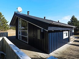 8 Person Holiday Home in Bindslev-by Traum