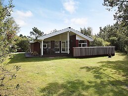 6 Person Holiday Home in Albaek-by Traum