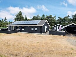 7 Person Holiday Home in Blavand