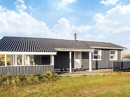 Seaside Escape With Swing - By Traum Ferienwohnungen