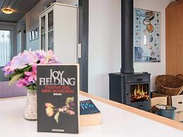 Seaside Escape With Swing - By Traum Ferienwohnungen