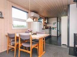 Seaside Escape With Swing - By Traum Ferienwohnungen