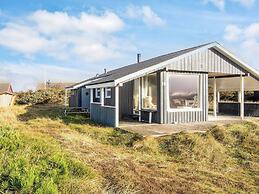 Seaside Escape With Swing - By Traum Ferienwohnungen