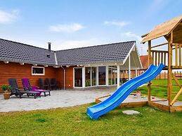 5 Star Holiday Home in Sydals