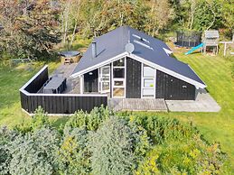 8 Person Holiday Home in Albaek-by Traum