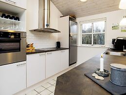 Stunning Holiday Home in Hirtshals with Hot Tub