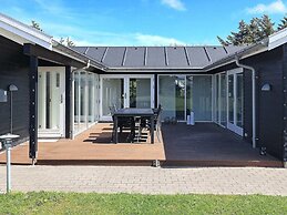 Stunning Holiday Home in Hirtshals with Hot Tub
