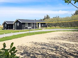 Stunning Holiday Home in Hirtshals with Hot Tub