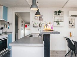 5 Person Holiday Home in Hemmet-by Traum