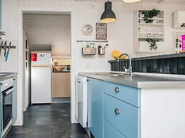 5 Person Holiday Home in Hemmet-by Traum