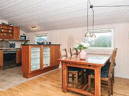 6 Person Holiday Home in Hemmet-by Traum