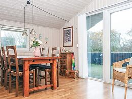 6 Person Holiday Home in Hemmet-by Traum