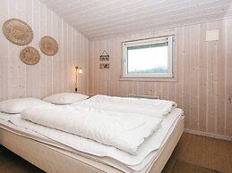 6 Person Holiday Home in Hemmet-by Traum