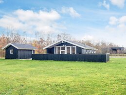 6 Person Holiday Home in Hemmet-by Traum