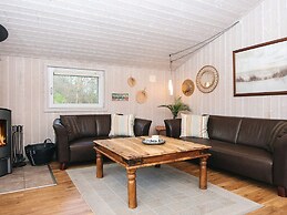 6 Person Holiday Home in Hemmet-by Traum