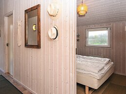 6 Person Holiday Home in Hemmet-by Traum