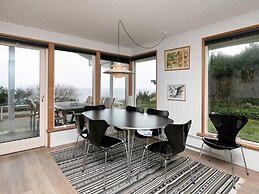 Deluxe Holiday Home in Funen near Sea
