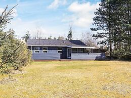 6 Person Holiday Home in Vaeggerlose-by Traum