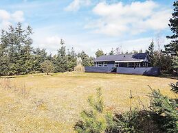 6 Person Holiday Home in Vaeggerlose-by Traum