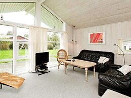 6 Person Holiday Home in Hejls-by Traum