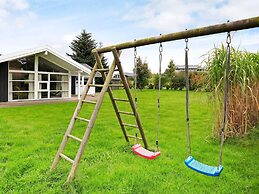 6 Person Holiday Home in Hejls-by Traum