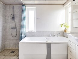 10 Person Holiday Home in Brovst-by Traum