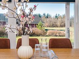 10 Person Holiday Home in Brovst-by Traum