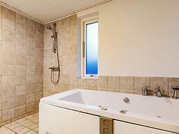 10 Person Holiday Home in Brovst-by Traum