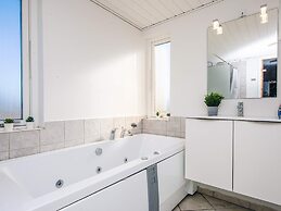 10 Person Holiday Home in Brovst-by Traum