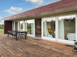 10 Person Holiday Home in Brovst-by Traum