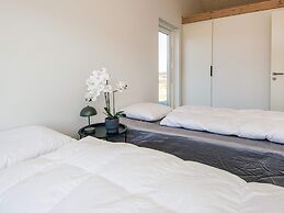 10 Person Holiday Home in Brovst-by Traum