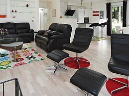 6 Person Holiday Home in Hadsund-by Traum