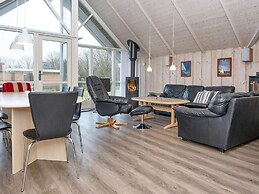9 Person Holiday Home in Hemmet