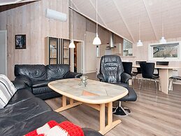9 Person Holiday Home in Hemmet