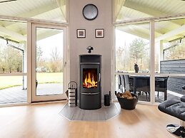 6 Person Holiday Home in Hojslev-by Traum