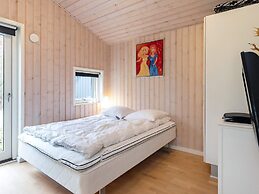 6 Person Holiday Home in Hojslev-by Traum