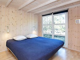 6 Person Holiday Home in Albaek