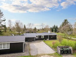 14 Person Holiday Home in Orsted-by Traum