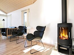 6 Person Holiday Home in Brovst