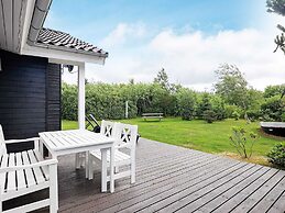 6 Person Holiday Home in Brovst