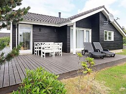 6 Person Holiday Home in Brovst