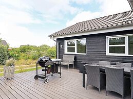 6 Person Holiday Home in Brovst