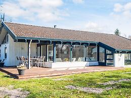 10 Person Holiday Home in Bindslev-by Traum