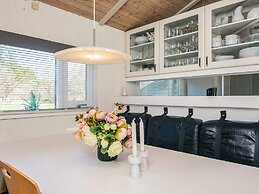 10 Person Holiday Home in Bindslev-by Traum