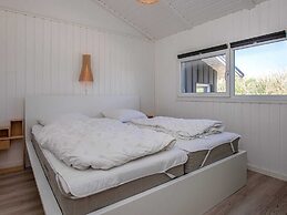 12 Person Holiday Home in Saltum