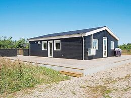 6 Person Holiday Home in Lokken-by Traum