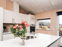 10 Person Holiday Home in Glesborg-by Traum