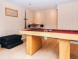10 Person Holiday Home in Glesborg-by Traum